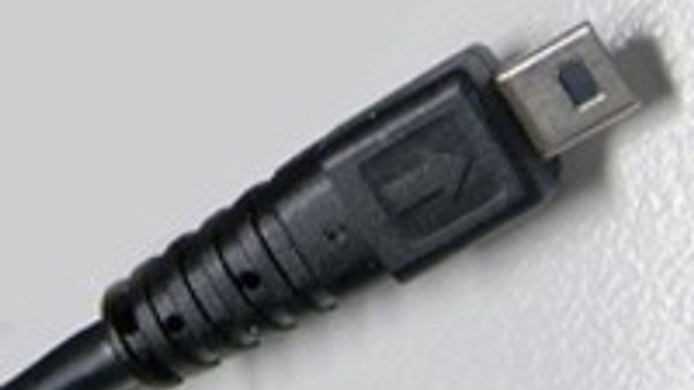 Mobiltelefonprodusentene er forlengst enige om å legge om til Micro USB som standard plugg for mobilladere.