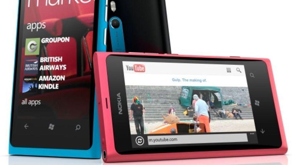 Nokias Lumia-mobiler ventes å stå for en stor andel av det totale salget av Windows Phone i 2012 og 2013.