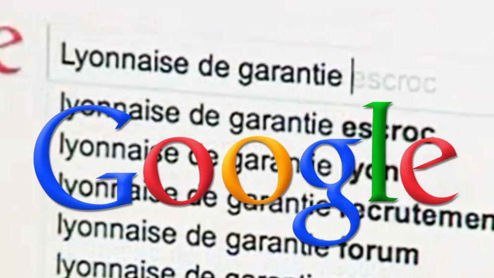 Google måtte fjerne fjerne ordet "escroc" fra Google Suggest når brukerne skriver "Lyonnaise de Garantie" i søkefeltet.