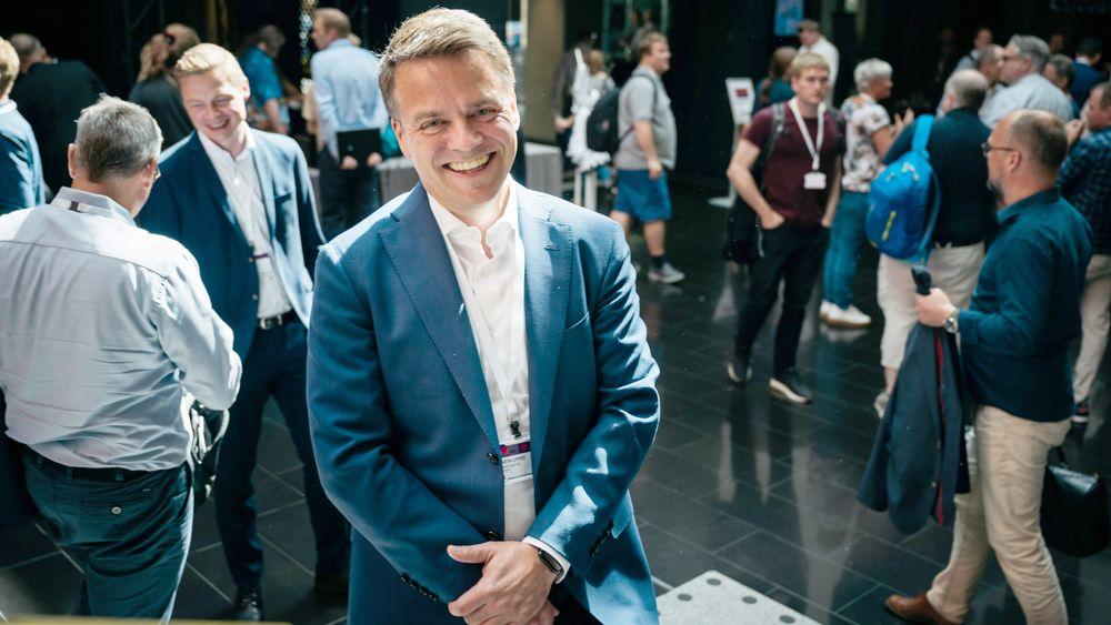 Torsdag 6. juni samlet Globalconnect 900 ansatte i Gøteborg. Ett av målene for konsernsjef Martin Lippert, er å bygge en felles kultur rundt det «nye» navnet.