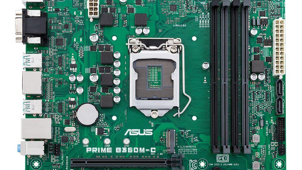 Hovedkortet Asus Prime B360M-C er blant dem som nå kan klargjøres for Windows 11.