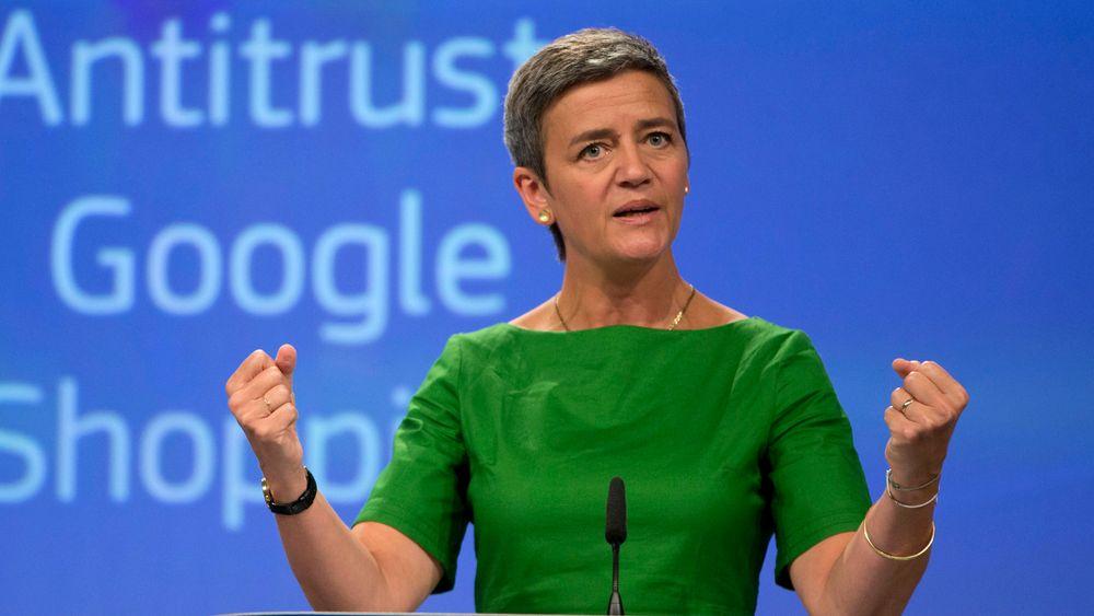 EU-domstolen godkjente onsdag en av gigantbøtene som EUs konkurransekommissær Margrethe Vestager har ilagt Google. Bildet av Vestager er fra en pressekonferanse i 2017. 